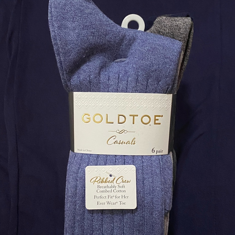 Goldtoe women’s socks